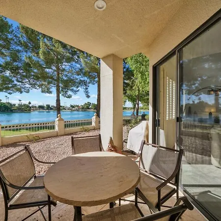 Villa Waterfront 1St Flr, Gated, 2 Bd Office, Trail